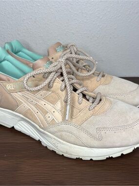 ASICS Offspring x Gel Lyte 5 Covent Garden Size 11.5 H63VK-0505 Tan Beige Men’s